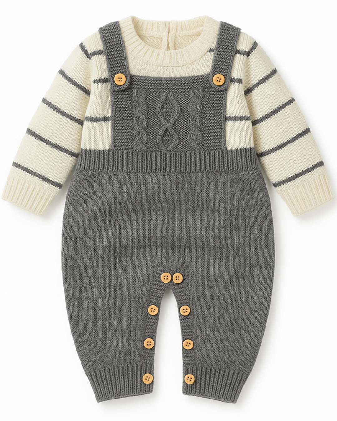 Macacão infantil de tricot cinza com blusa de listras creme e peitoral trançado