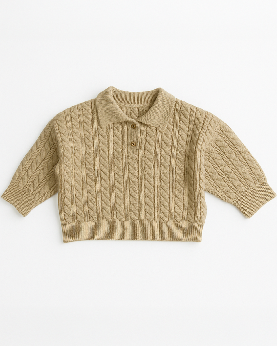 Suéter infantil de tricô masculino na cor bege claro, com gola polo, manga longa e botões – Élior Kids