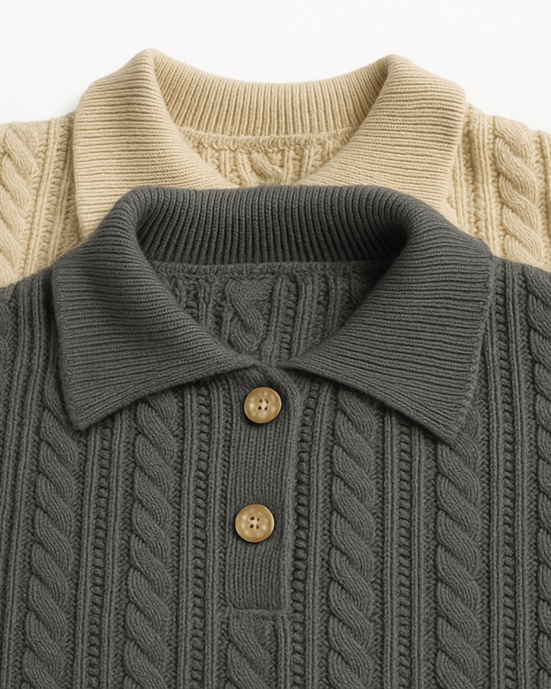 Suéteres de tricô infantil para meninos nas cores bege e grafite, em visual flat sobre fundo branco – Élior Kids