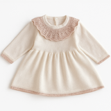 Vestido de Tricô para Bebê com Gola Texturizada
